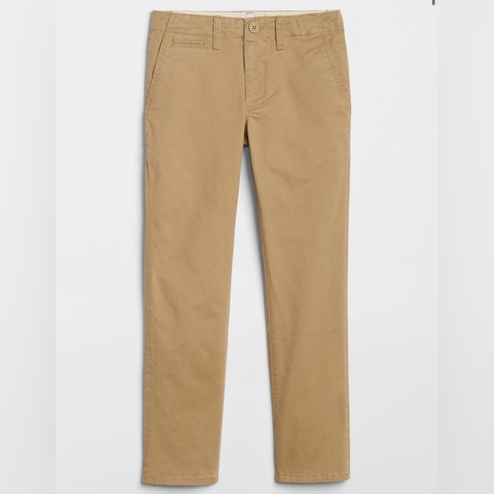 Boy’s Gap Kids NWT uniform flat front chino pants. Size 16 Husky.
